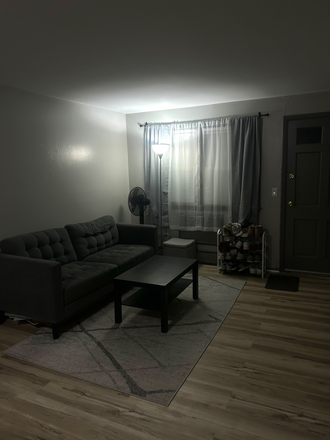Living Room - Willington Oaks One Bedroom Apartment /w Furniture
