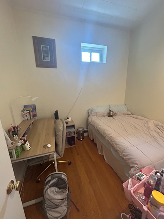 Bedroom - SUMMER 2 2025 SUBLET!
