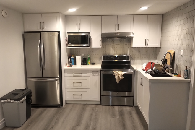 Kitchen - Just Renovated One-bedroom Suite with Separate Entrance - 9 minute walk to Campus! House