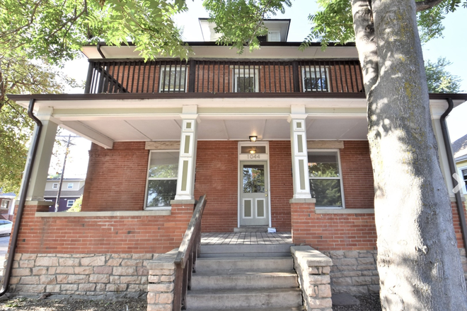 exterior - 1 bedroom in 3 bdrm apt - Great location close to campus, spring/summer semester