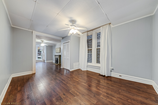 Dining Room - UIC MEDICAL DISTRICT / TRI TAYLOR 3 BEDRMS Apartments