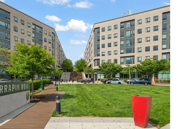 Exterior - Terrapin Row 2x2 (Lease Takeover/Shared Housing)
