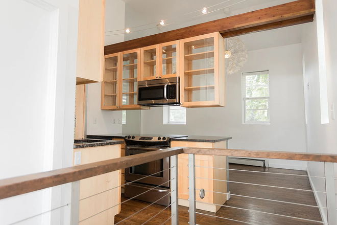 Entrance, Kitchen - September Apartments