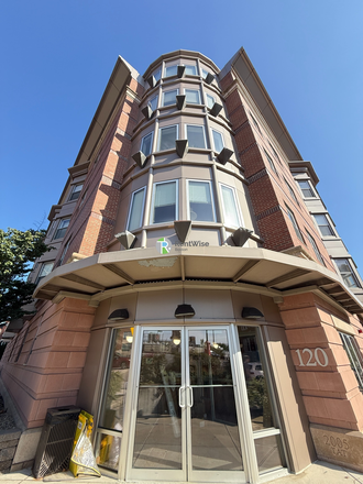 Building - *Avail Now*NO FEE*Luxury Condo in Fenway, Furnished Apt, Central Air, In-Unit W/D, Garage Parking