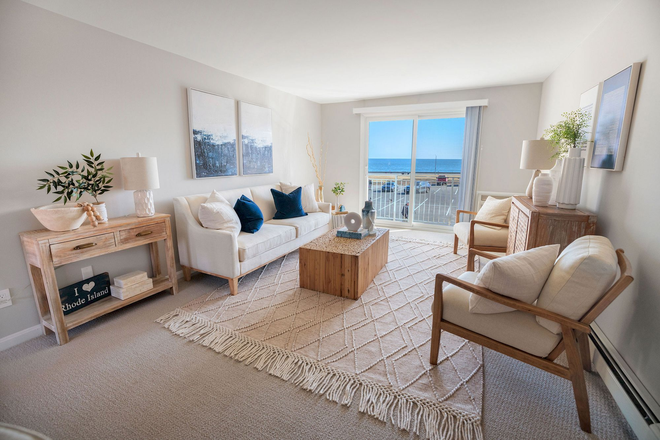 living room - 151 Ocean Apartments, fully furnished and recently renovated, September-May rental