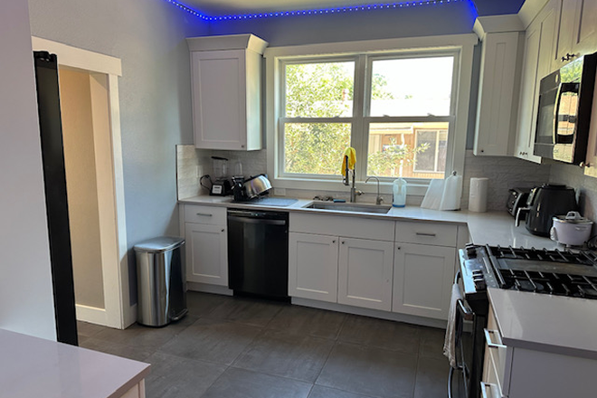 Kitchen - Remodeled House on The Hill