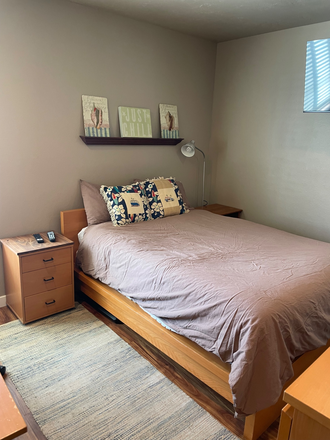 Fulll Size with 2 nightstands, linens included - Clairemont Homestay,