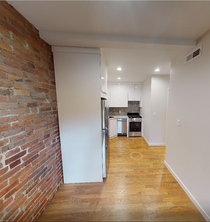 - - 1 Bed • No Broker Fee • In-Unit Laundry • Near Central Sq (MIT Access) Apartments