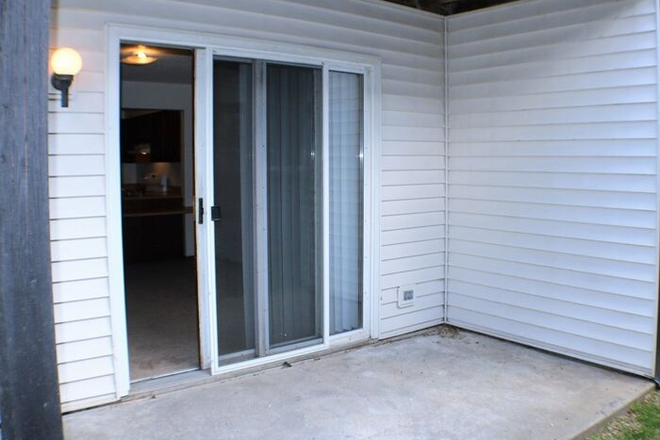 patio - Westwinds Drive Apartments