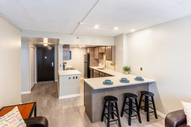 Kitchen - Calder Commons 2x2 (Downtown State College)