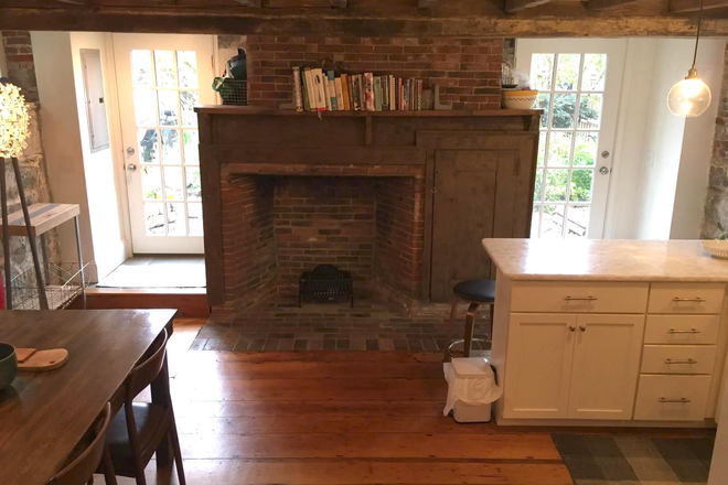 Entryway - Spacious, comfortable, and renovated 2 BR /1 1/2 BA in renovated historic home