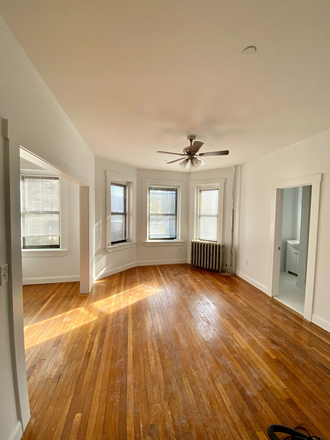 . - Renovated studio, No broker fee, Contact Will McGowan - 617.512.5822