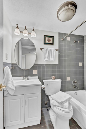 bathroom - Pleasant view and close to campus (walking, biking, metro) Condo