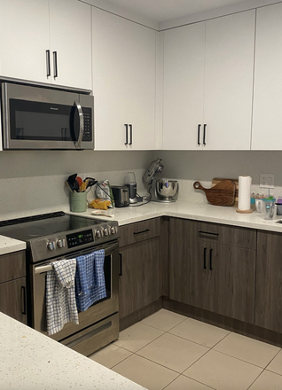 Kitchen - 5 Minutes from UM Campus ($1400/month) Duplex