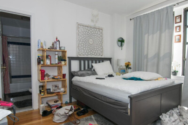 Bedroom - BRIGHTON 4 BED 2 BATH REAR PORCH NO FEE**AUGUST 1ST CUMMINGS RD Apartments