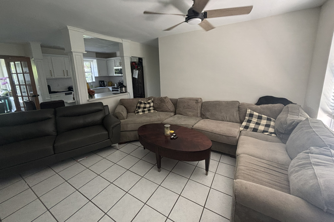Living Room - 4 Bedroom Home, 5 minutes from FAU/PBSC