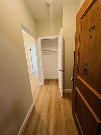 Call NOW for showings! 617-236-8600 - NORWAY ST - *NO FEE* SPLIT 1BR/1BA FOR 2 PPL *AVAIL NOW* IN SYMPHONY W/ LNDRY IN BLDNG, DW! Apartments