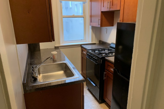 Kitchen - Boylston St 2 Bed No Living Room Apartments