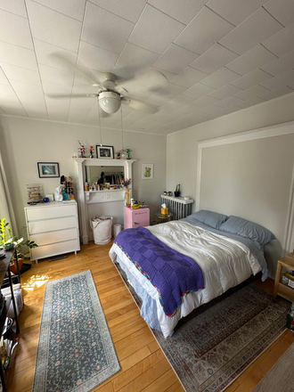 Bedroom - 4 Bedroom - Oak Square Brighton, MA Apartments