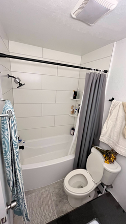 Bathroom - Pepper Tree Condominiums