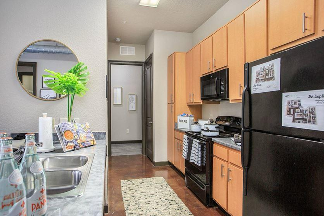 Kitchen - Relet- Private room in a 4x4 Apartments