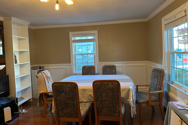 Dining Room - SUMMER SUBLET! Seeking 1 Room Sublet, 1 minute walk to campus, 5 minute walk to Green Line