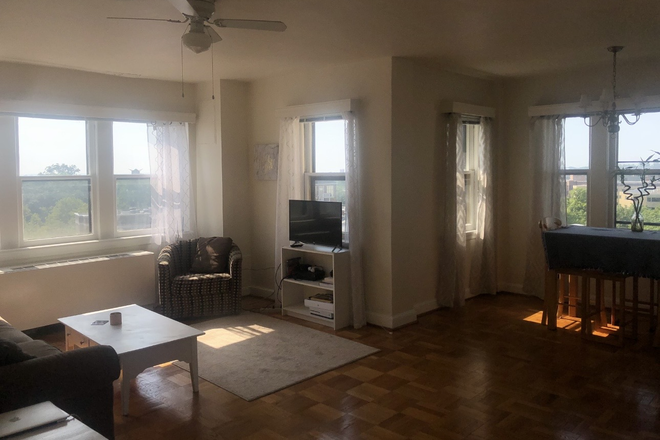 Living room - 4801 Apartment