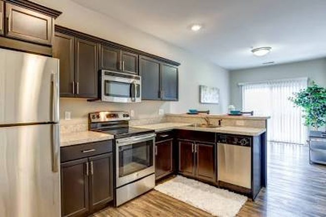 Kitchen and main area - The Overlook