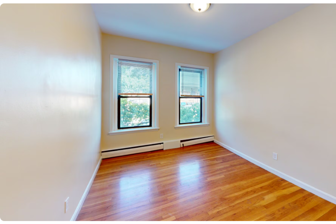 Bedroom - 2 Bed Apartment with perfect location, lots of light
