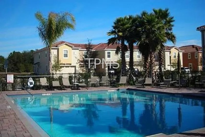 Community Pool - Great location right next to 417 Townhome