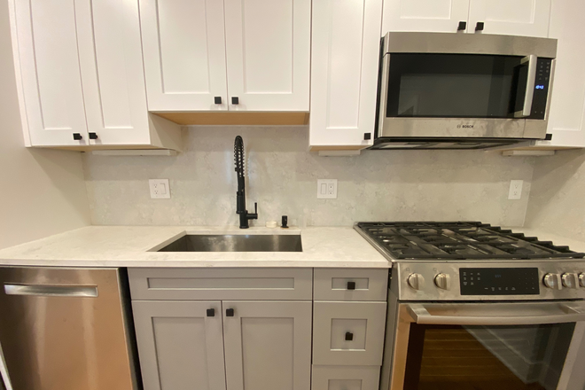 1 - 2nd flor New Construction in Cambridge w/ Massive Open Kitchen, W&D Duplex