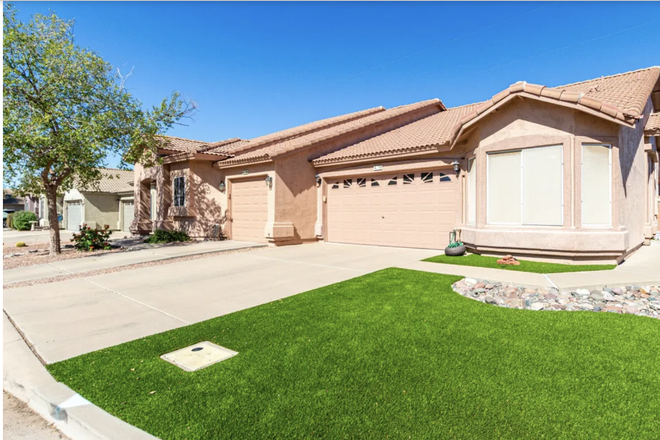 Front of the house. Utilities (water, electric, wifi, HOA fee, etc.) are separate from the rent and will be split between both individuals. - Houses