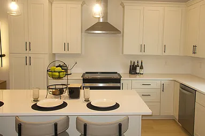 Kitchen - 3 Story Townhome (Fully Furnished) 2950 or (Unfurnished 2650)