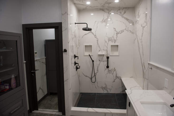 Bathroom Shower - Furnished 2BR/2 bath apt-Palmer Square East-Princeton