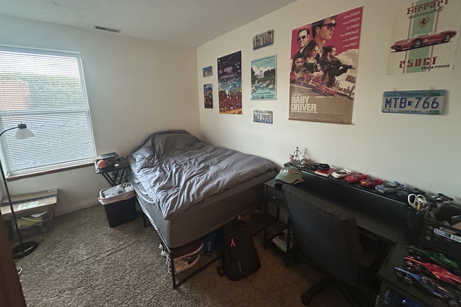 Bedroom - Yugo West Lafayette River Market Apartments