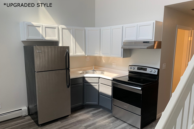 Kitchen - 25/26 - Loft Apartments Near Downtown - Free Internet!