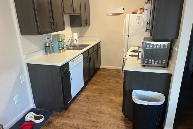 Kitchen - University Crossings Apartments