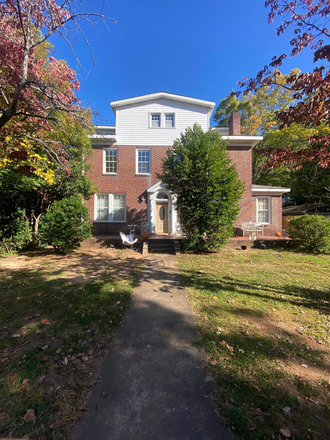 outside street view - Clark Ave House sublet walking distance from campus