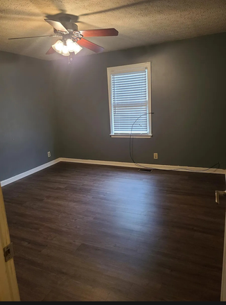 Main bedroom - Sylvan Heights, close to Vanderbilt Townhome