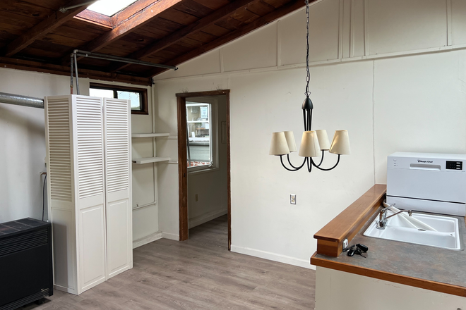 Floor map - 1404 B Acton Crescent, Berkeley , CA 94702