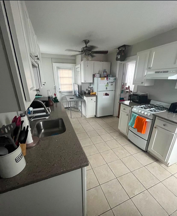Kitchen - Renovated 3-Bed on Hanover St | Quartz Kitchen & Heat Included