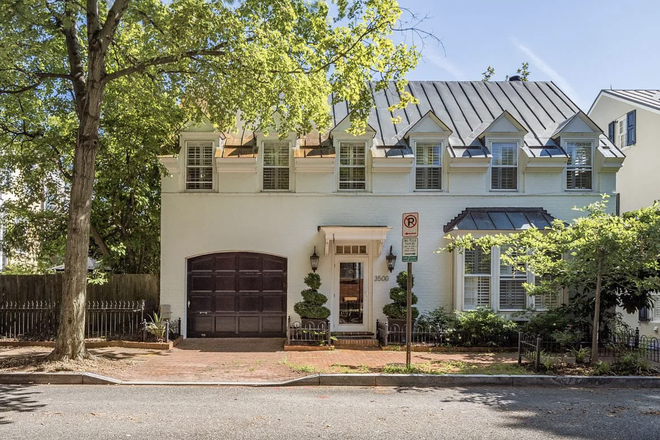 Outside Street View - Rent 1 BR (4 avail) or 4 BR house. First come first serve on BR choice. Beautiful furnished in Gtown