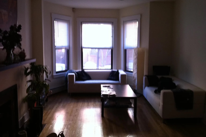 Living Room - 1 minute walk from 150 Mass ave Apartments