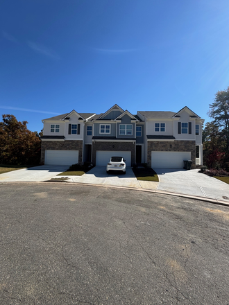 Street - Brand new house and community - 1 mile from campus/ Beautiful Backyard - community gym/pool