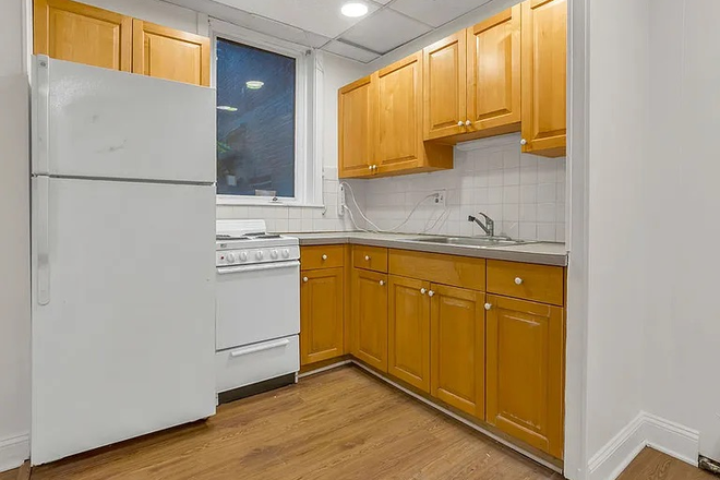 kitchen - 1 bed 1 bath (symphony)