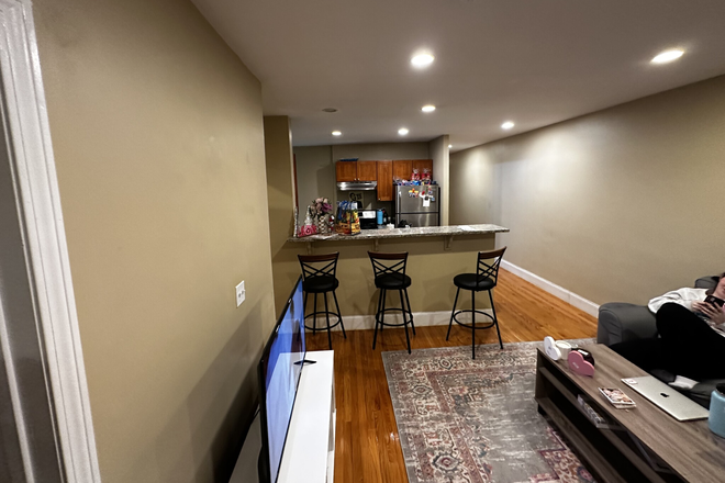 1 - NO FEE BU Fully Renovated Condo for Rent 9/1/26, All new kitchen Bathroom Great Price/Location!