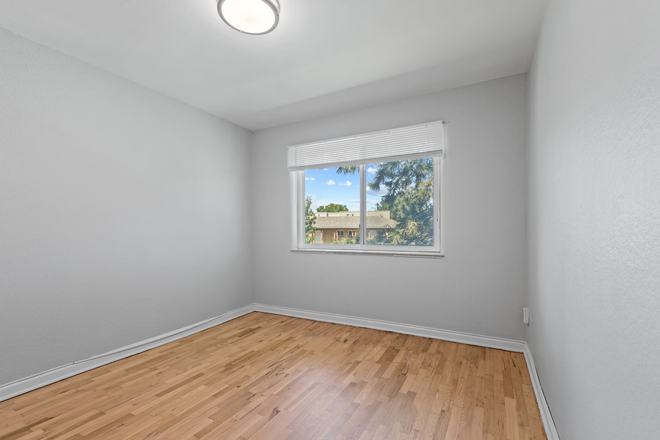 Photo - Cascade Apartments