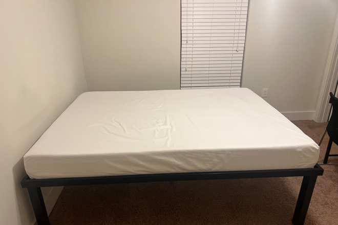 Memory foam mattress - The Station Alafaya Townhome