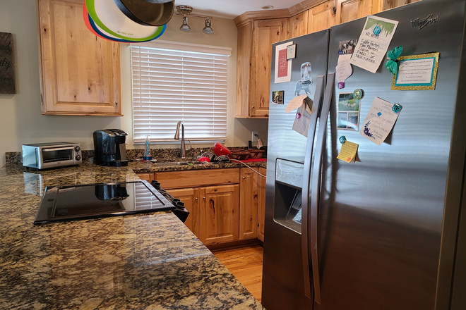 Kitchen - Furnished 2-beroom Home W/All-Inclusive Rent!