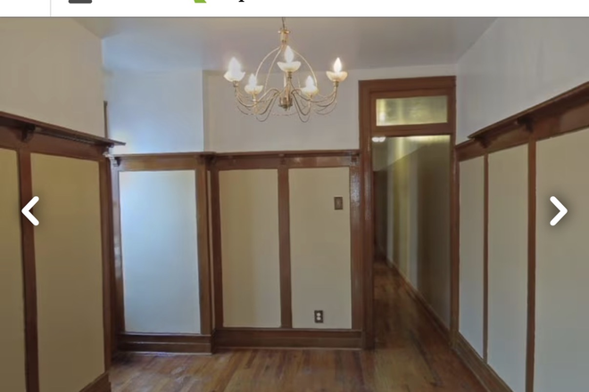 living room - 3 Bedroom in Crown Heights Apartments